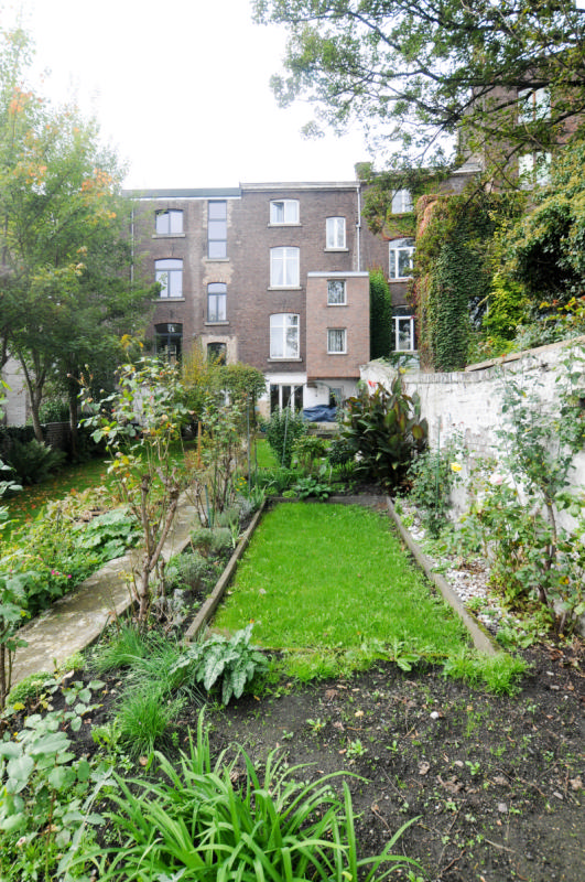 VENDU - LIEGE VIAGER NON LIBRE USUFRUIT maximum 15 ans Maison bourgeoise très bien entretenue avec jardin 3 chambres et bureau beau séjour — photo 17