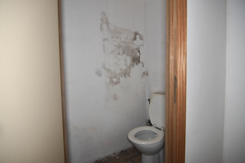 SOUS OPTION - LIEGE Bonne Femme maison de rapport avec surface commerciale ou bureau au rez-de-chaussée et diuplex aux étages — photo 9