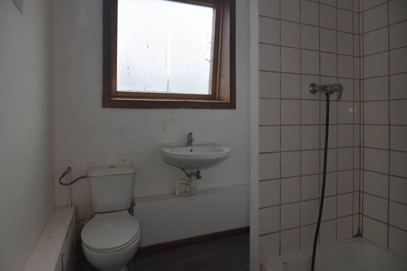 SOUS OPTION - LIEGE Bonne Femme maison de rapport avec surface commerciale ou bureau au rez-de-chaussée et diuplex aux étages — photo 18