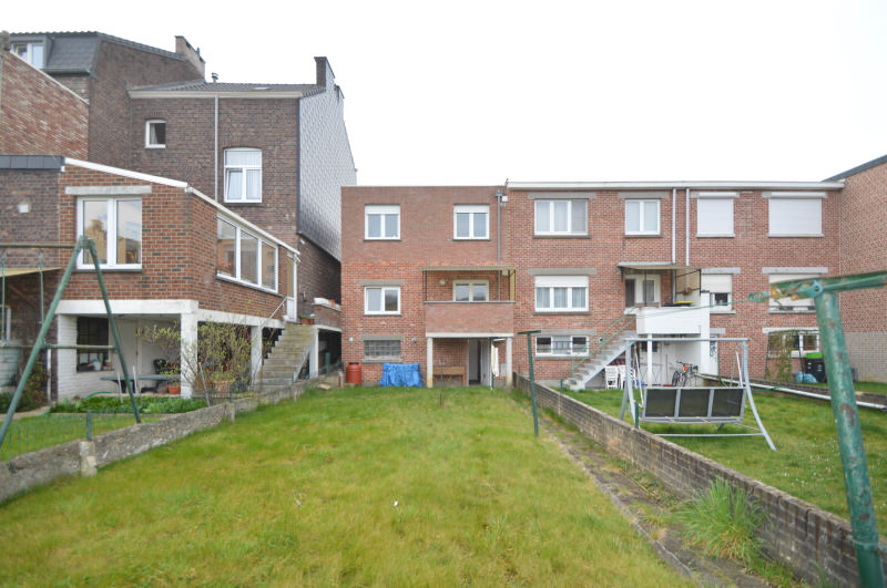 SOUS OPTION - Maison de rapport avec deux appartements identiques d'une chambre, espace cuisine sur séjour salle de douches + cavesSOUS OPTION — photo 6
