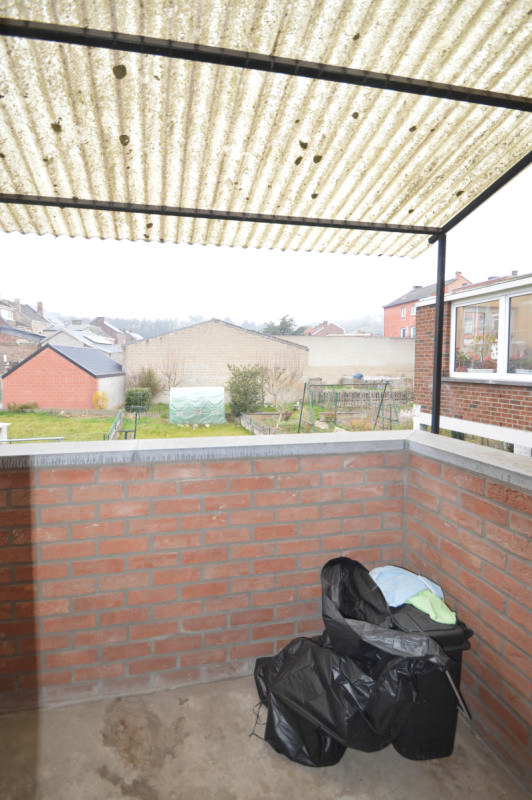 SOUS OPTION - Maison de rapport avec deux appartements identiques d'une chambre, espace cuisine sur séjour salle de douches + cavesSOUS OPTION — photo 10