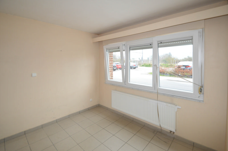 SOUS OPTION - Maison de rapport avec deux appartements identiques d'une chambre, espace cuisine sur séjour salle de douches + cavesSOUS OPTION — photo 12
