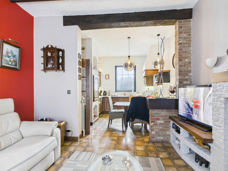 SOUS OPTION - Maison unifamiale deux chambres bureau et jardin dans un quartier calme