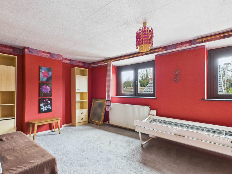SOUS OPTION - Maison unifamiale deux chambres bureau et jardin dans un quartier calme — photo 12