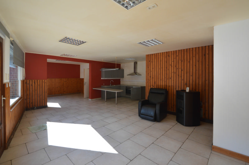 SOUS OPTION - Immeuble de deux appartements garage entrepôt jardin — photo 19