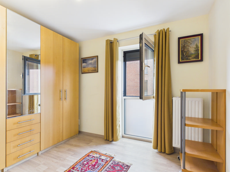 VENDU sous OPTION - VENTE VIAGER OCCUPE d'un magnifique appartement 2 chambres avce garage et emplacement parking — photo 16