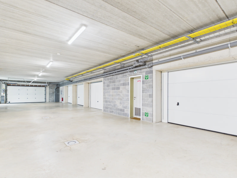 VENDU sous OPTION - VENTE VIAGER OCCUPE d'un magnifique appartement 2 chambres avce garage et emplacement parking — photo 17