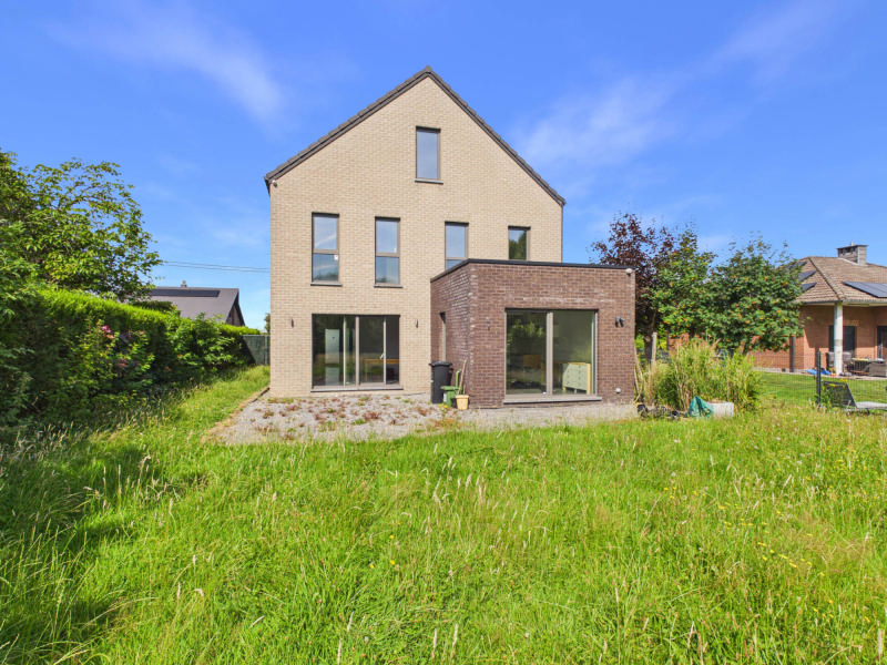 SOUS OPTION - SAIVE Villa contemporaire sur terrain de 1.564 m² dans quartier résidentiel — photo 23