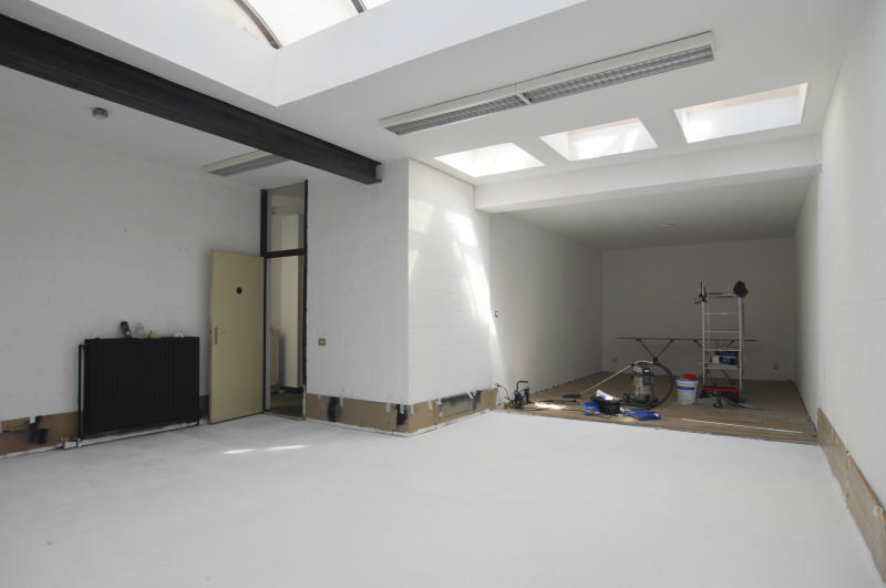 LIEGE - A LOUER - Espace de bureaux avec accès PMR. — photo 2