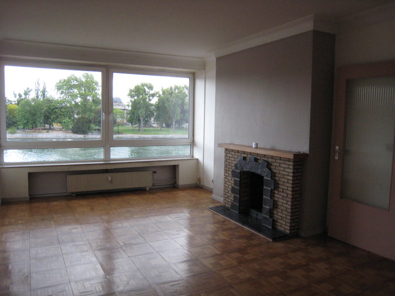 Quai de Rome: Appartement 1 chambre, grand séjour, cuisine équipée, salle de bains — photo 1