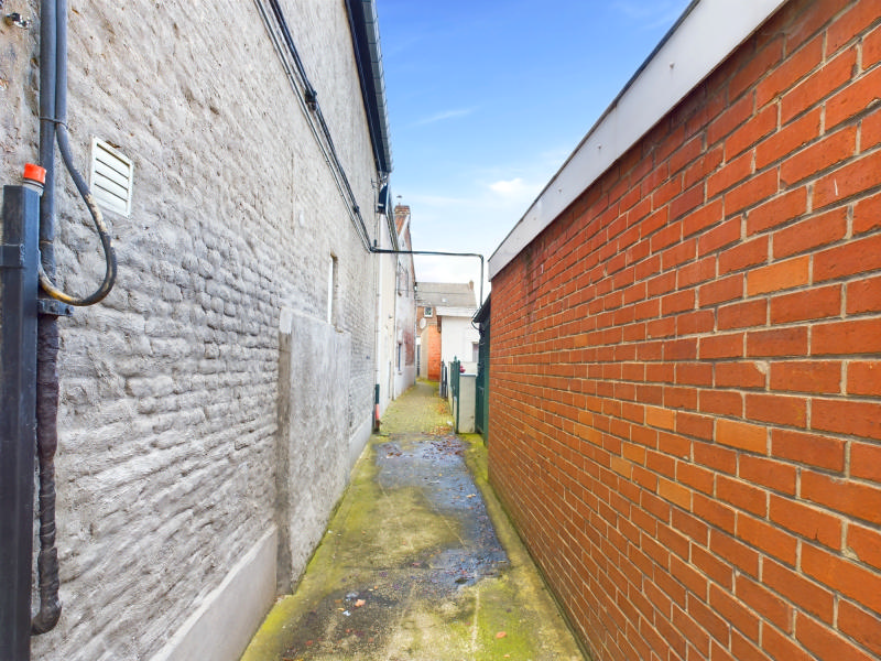 SOUS OPTION - OUPEYE maison et jardin séparé en vente VIAGER occupé (réserve d'usufruit à vie) — photo 18