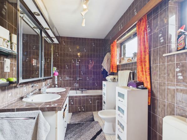 Maison avec un potentiel important VIAGER OCCUPE Dame de 80 ans — photo 17