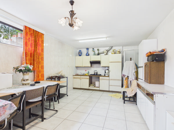 Maison avec un potentiel important VIAGER OCCUPE Dame de 80 ans — photo 19